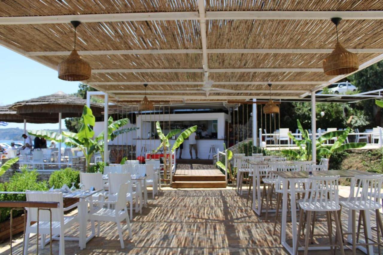 Koróni Peroulia Beach Houses מראה חיצוני תמונה