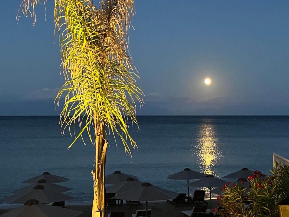 Koróni Peroulia Beach Houses מראה חיצוני תמונה