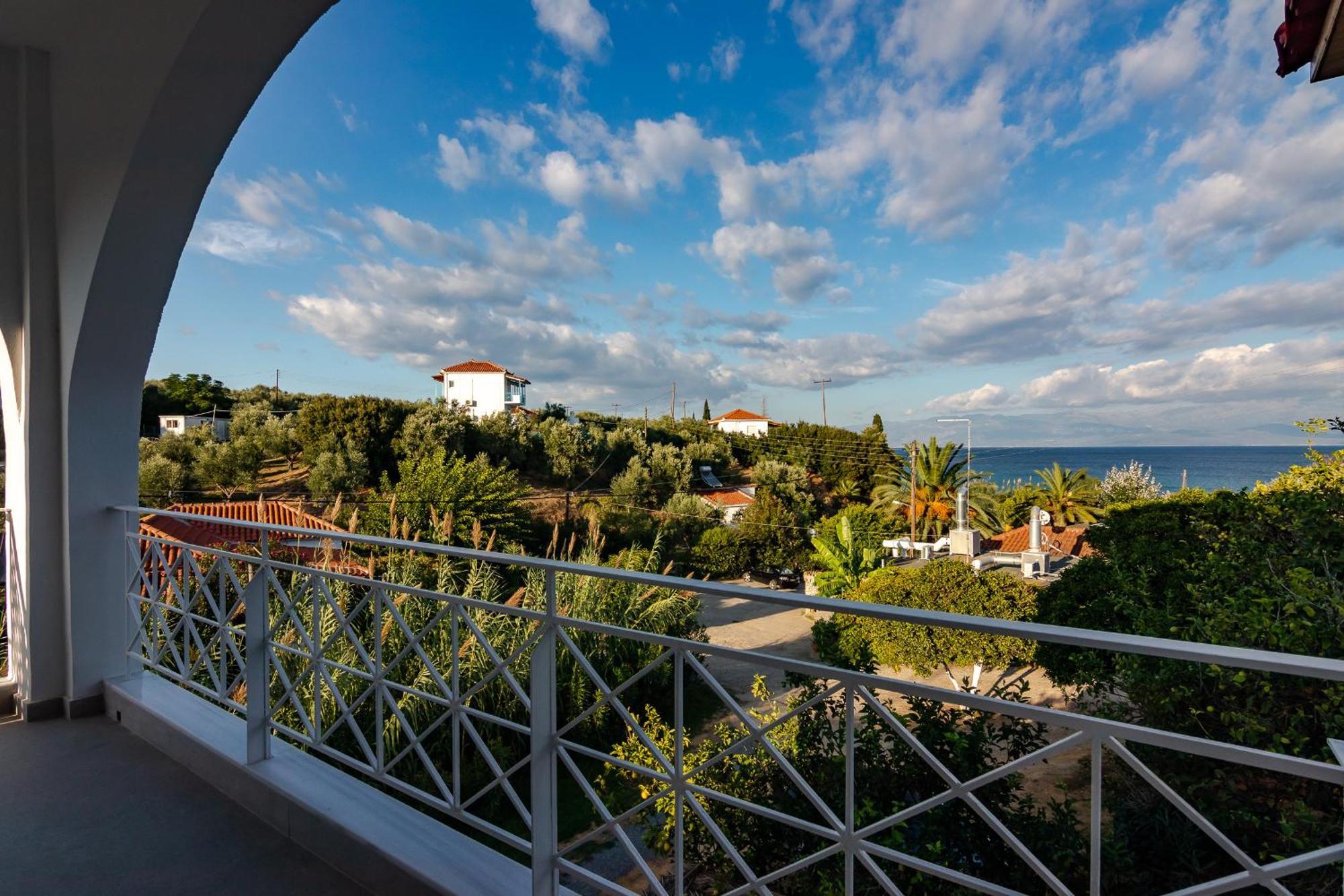 Koróni Peroulia Beach Houses מראה חיצוני תמונה